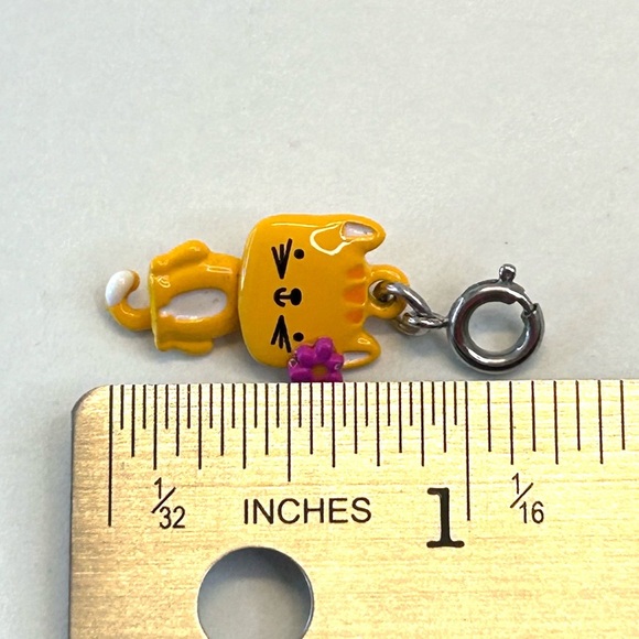 Yellow Cat Pink Flower Swivel Kitty Charm - Picture 7 of 8